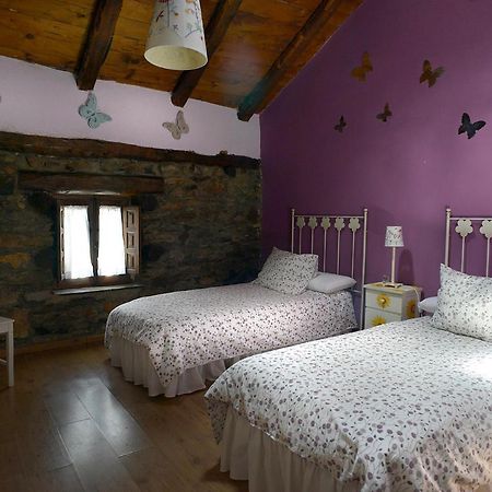 La Casita De Leire Pensionat Tamajon Eksteriør billede
